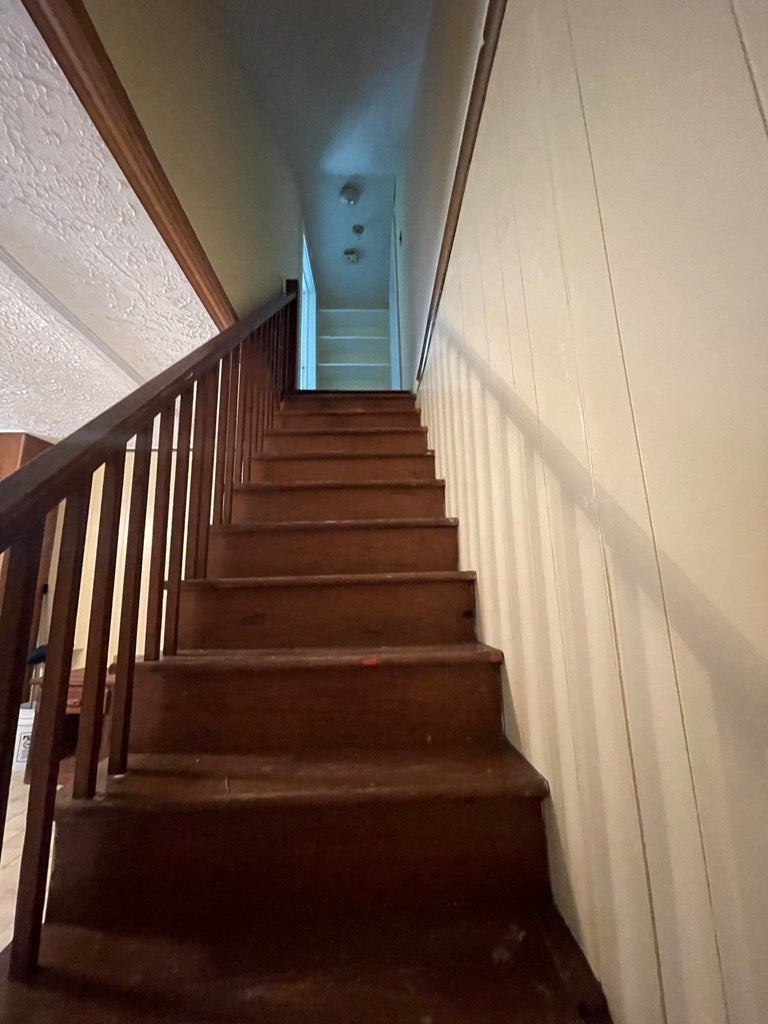 107 Carters Point Road Buffalo Junction, VA 24529 - Photo 13 of 25 Stairwell to 2 bedrooms