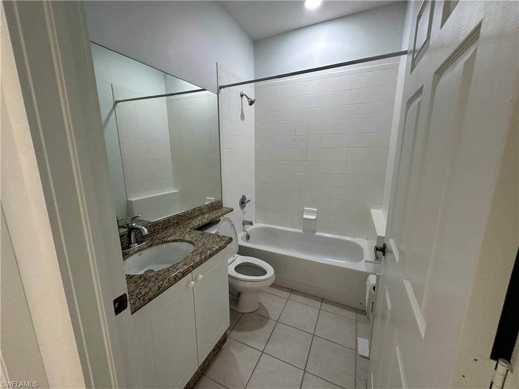 14936 Summit Pl Circle, Unit 19 Naples, FL 34119 - Photo 11 of 21