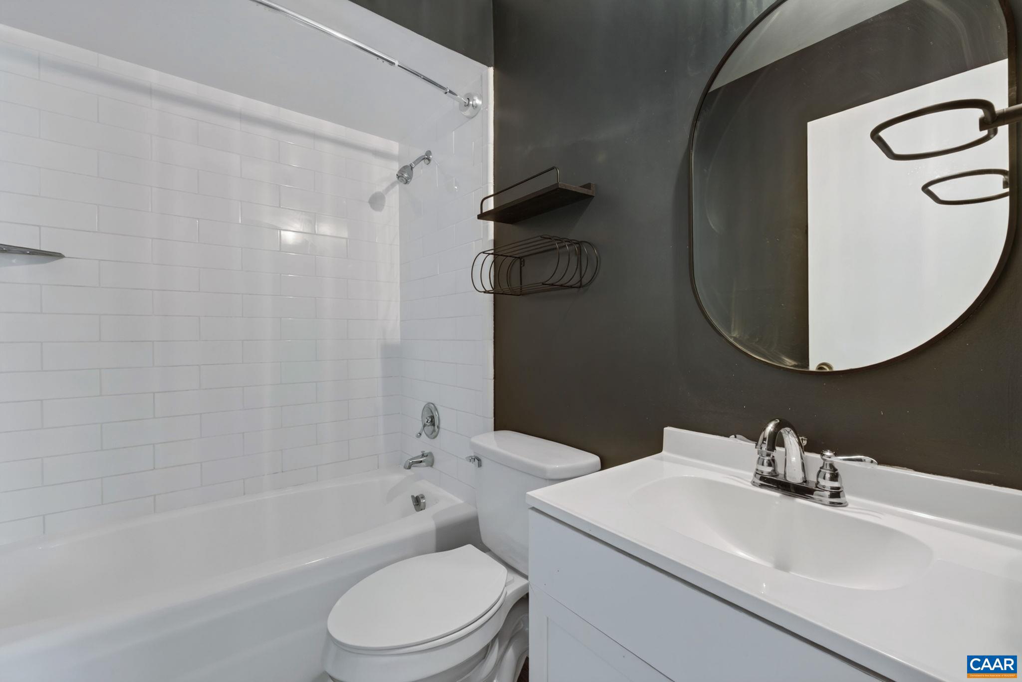 107 Georgetown Green Charlottesville, VA 22901 - Photo 16 of 30 Gallery Image 16