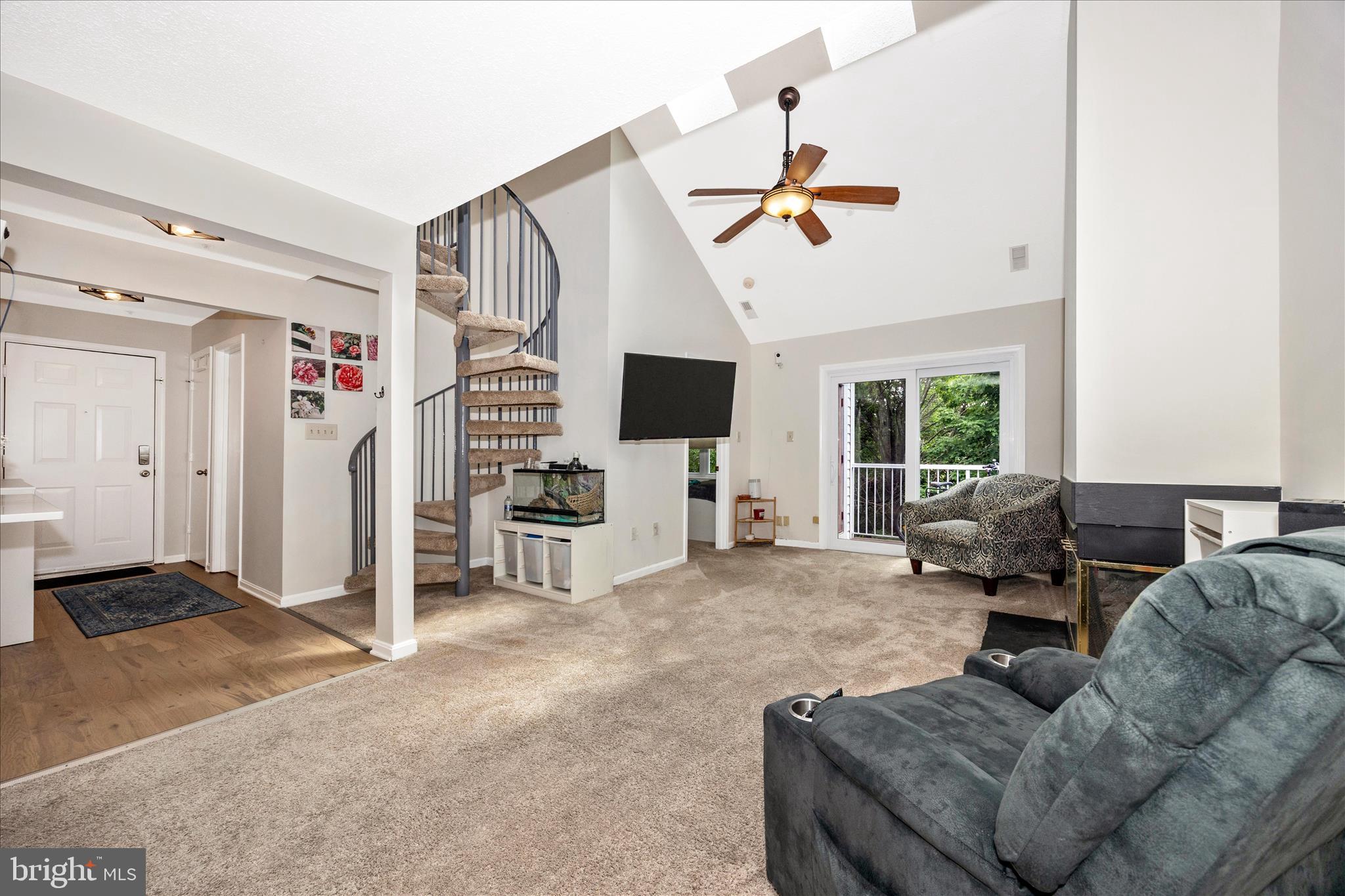 12902 Churchill Ridge Circle, Unit 214 Germantown, MD 20874 - Photo 7 of 53 Living Room