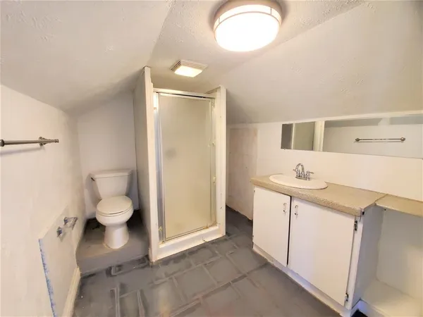 $3,000 | 2223 North Locust Street, Denton, TX 76209