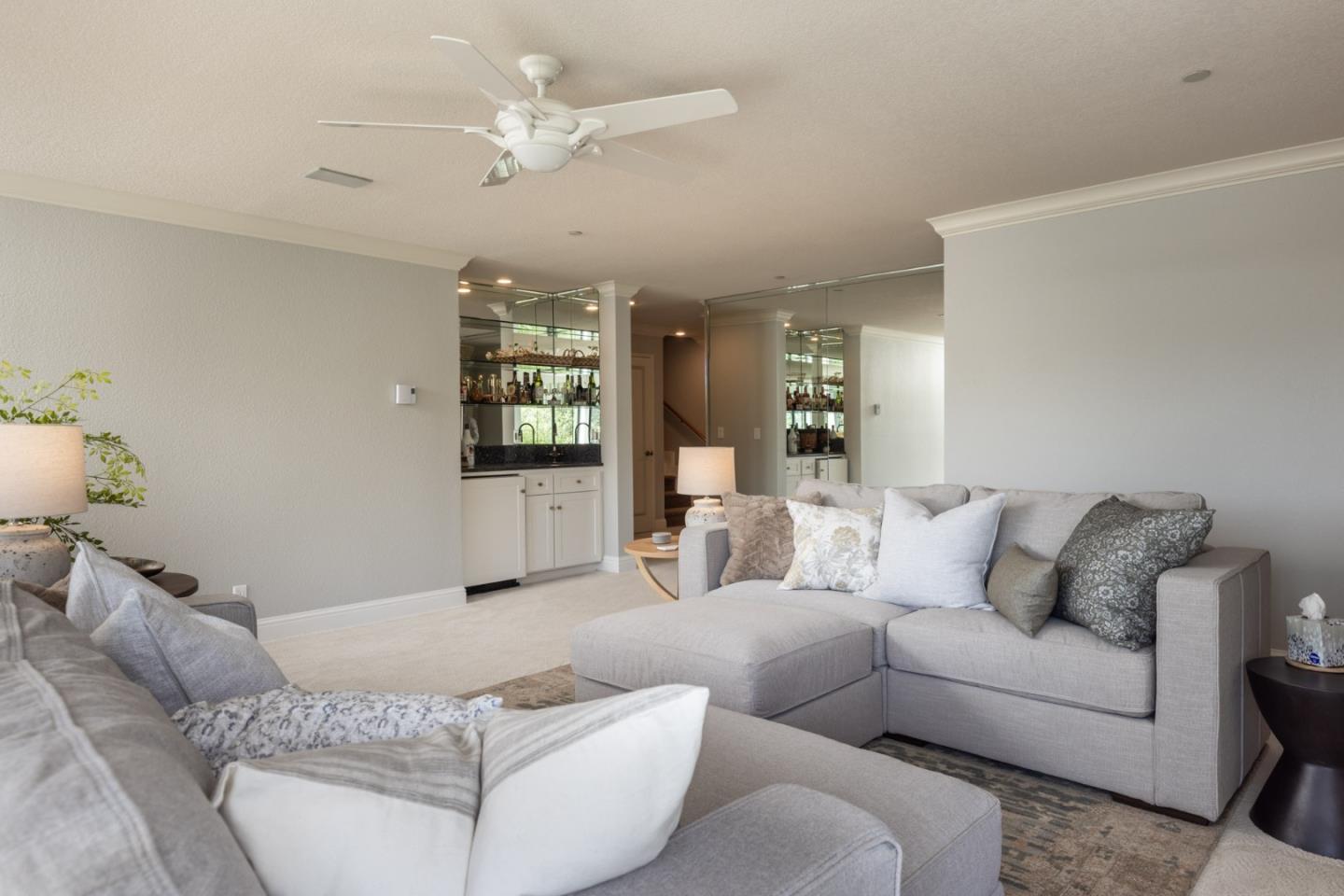 20 Shepherd's Knoll Pebble Beach, CA 93953 - Photo 18 of 23 a living room with furniture