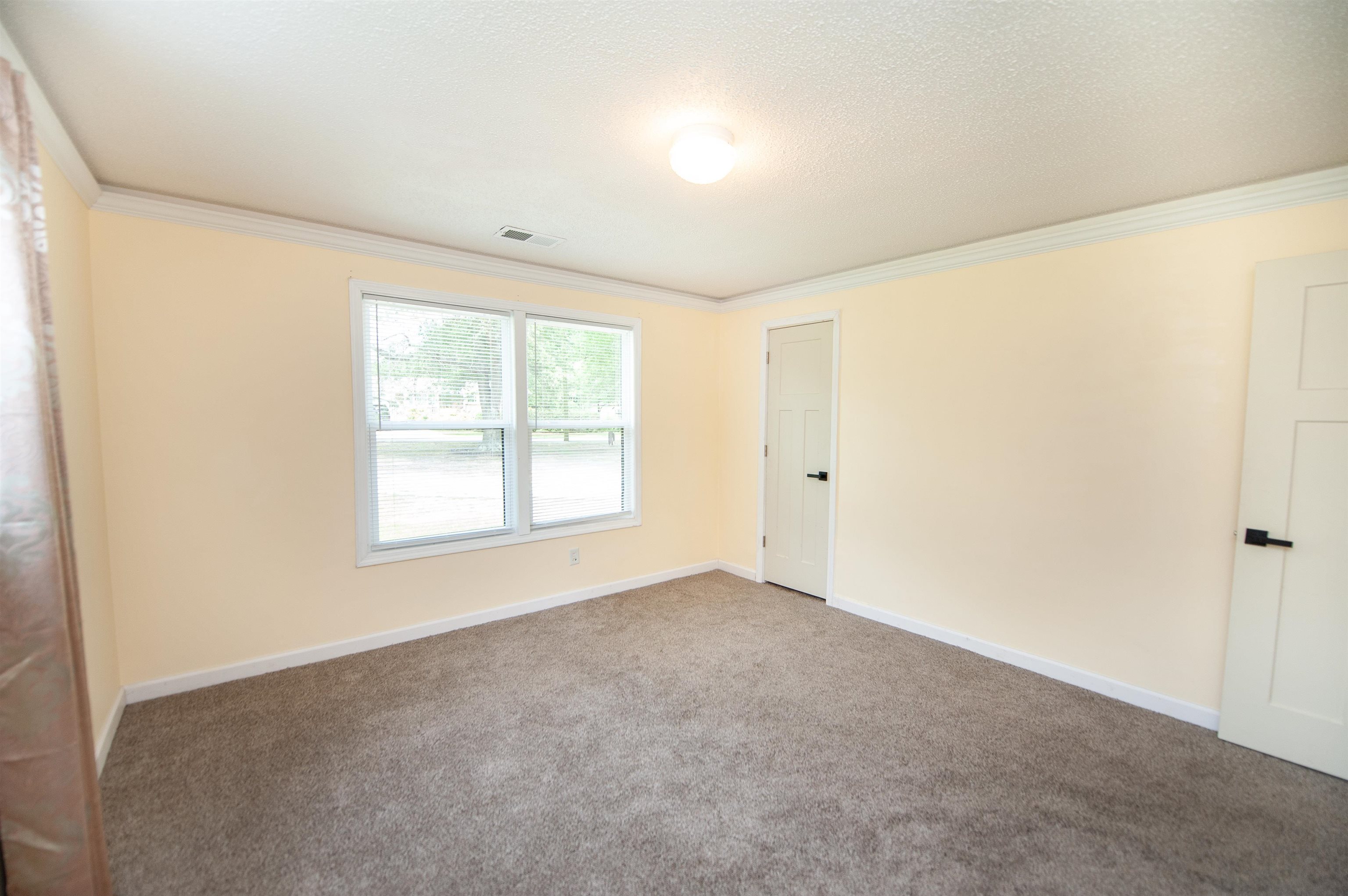 548 Honeysuckle Road Spartanburg, SC 29303 - Photo 11 of 36 Gallery Image 11