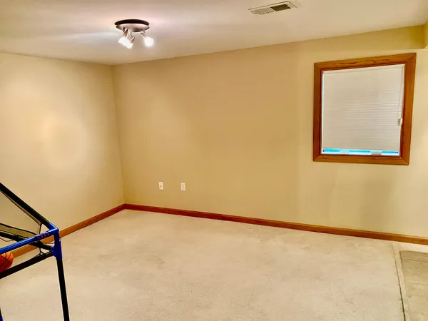 $524,900 | 1221 Fox Run, Seneca, IL 61341