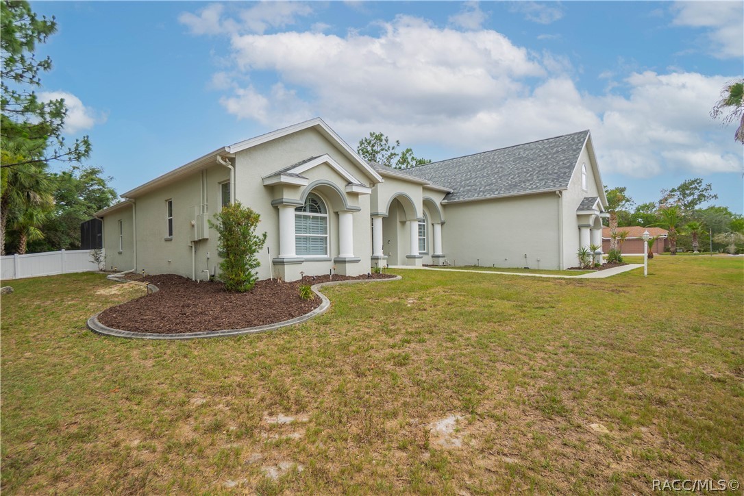 1 Stokesia Court South Homosassa, FL 34446 - Photo 2 of 50