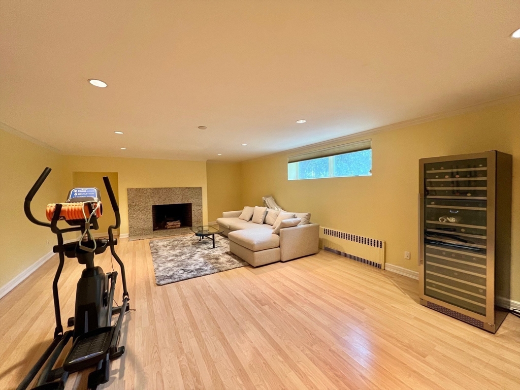 75 Lee Street Brookline, MA 02445 - Photo 20 of 30