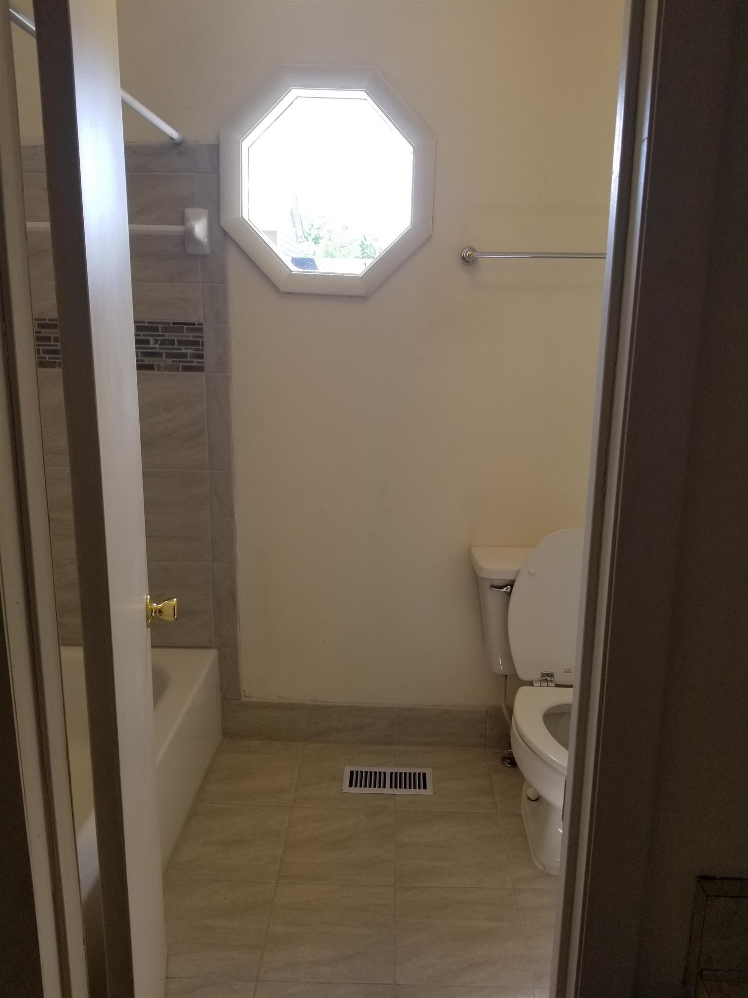 3116 Stoneybrook Circle Antioch, TN 37013 - Photo 7 of 13 a bathroom with a toilet