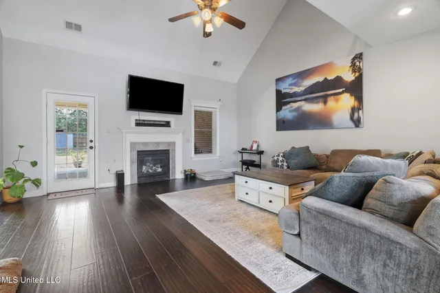 $459,900 | 1735 Keenlan Dr., Hernando, MS 38632