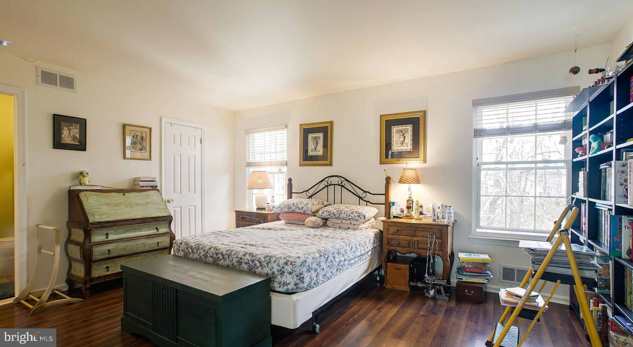 38 Spruce Road Hightstown, NJ 08520 - Photo 20 of 32