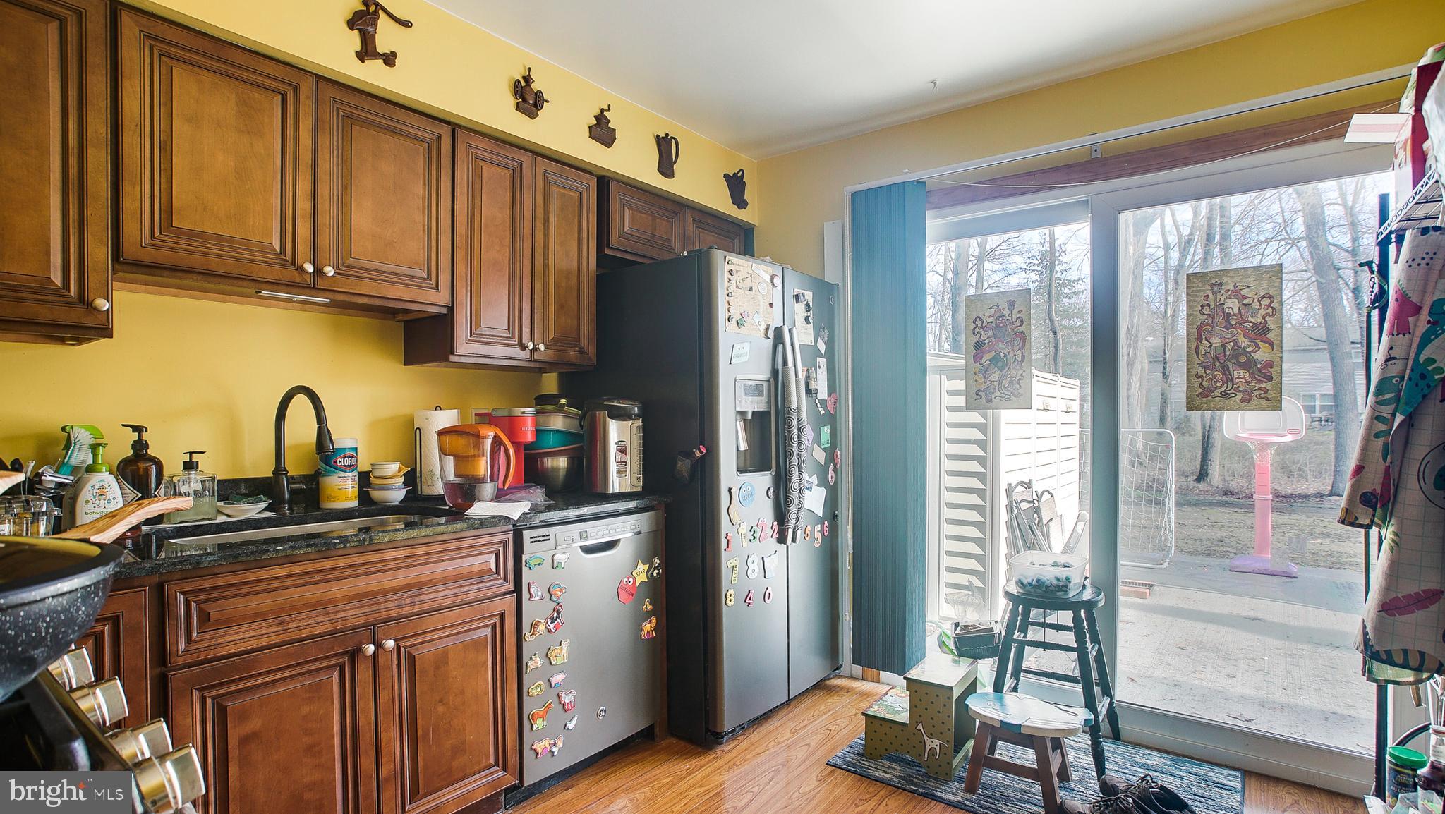 38 Spruce Road Hightstown, NJ 08520 - Photo 5 of 32