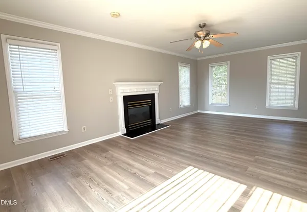 $1,995 | 804 Falling Wind Court, Raleigh, NC 27610