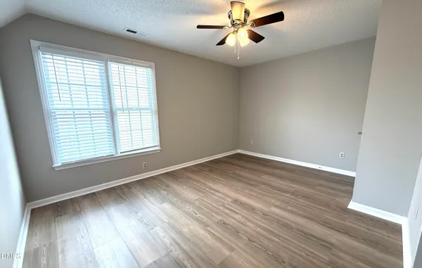 $1,995 | 804 Falling Wind Court, Raleigh, NC 27610