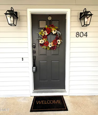 $1,995 | 804 Falling Wind Court, Raleigh, NC 27610