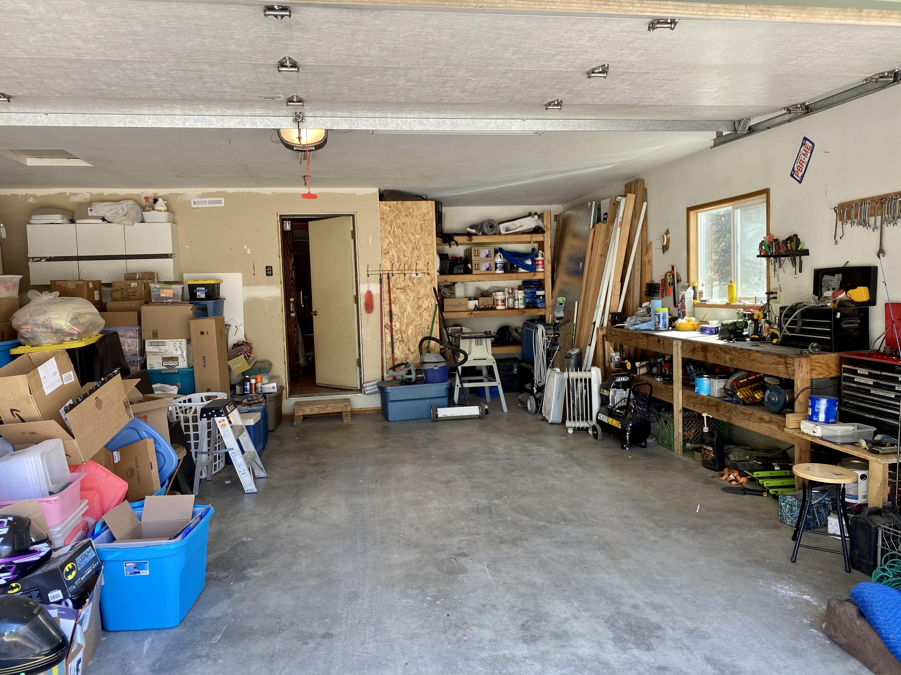 15485 Federal Road La Pine, OR 97739 - Photo 26 of 26 2 Car Attached Garage