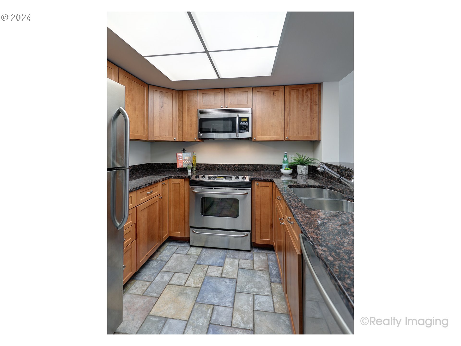 6665 West Burnside Road, Unit 425 Portland, OR 97225 - Photo 11 of 36 Gallery Image 11
