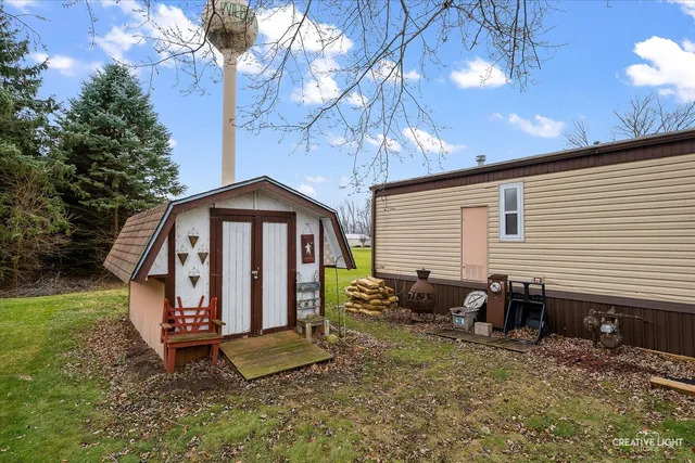 $20,000 | 5 Hickory Lane, Sandwich, IL 60548