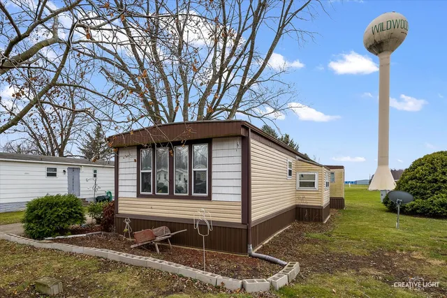 $20,000 | 5 Hickory Lane, Sandwich, IL 60548