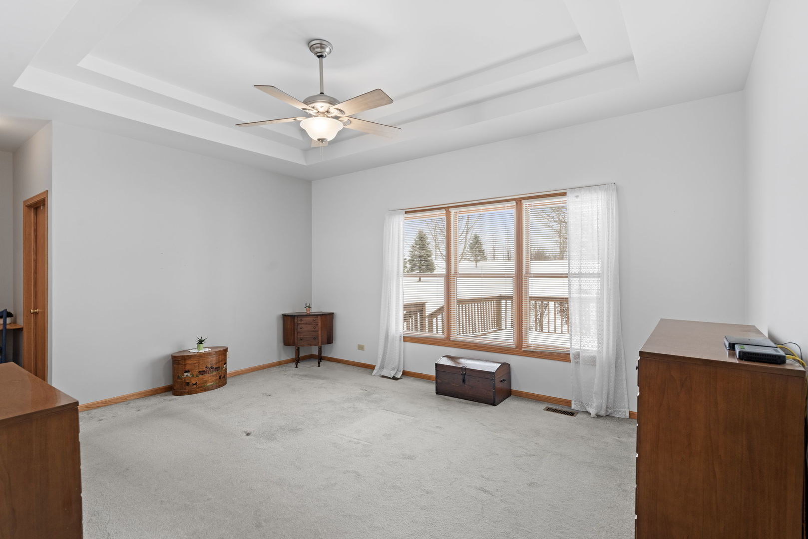 8207 Squirrel Drive Spring Grove, IL 60081 - Photo 12 of 27