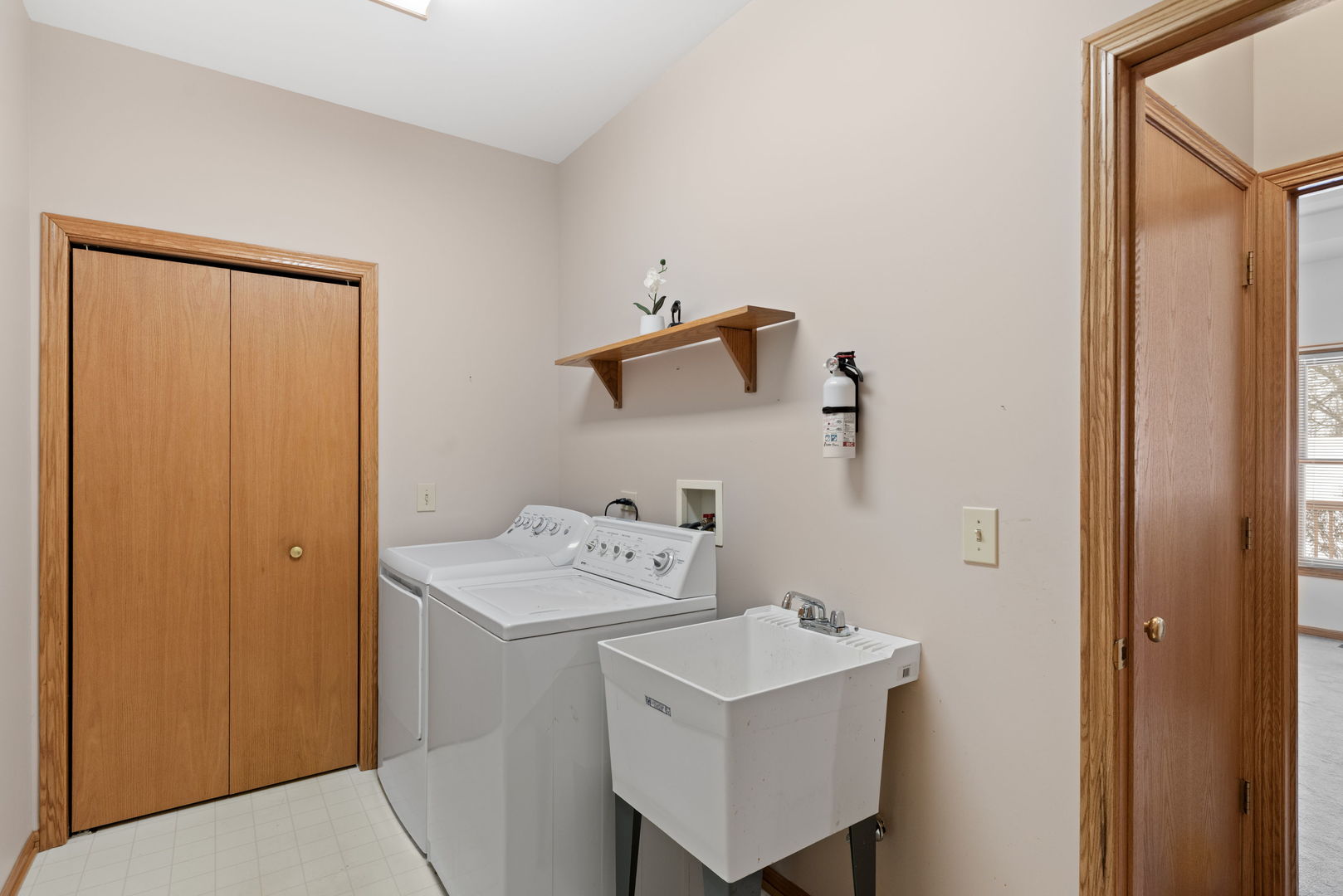 8207 Squirrel Drive Spring Grove, IL 60081 - Photo 24 of 27