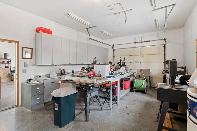 $479,900 | 8207 Squirrel Drive, Spring Grove, IL 60081