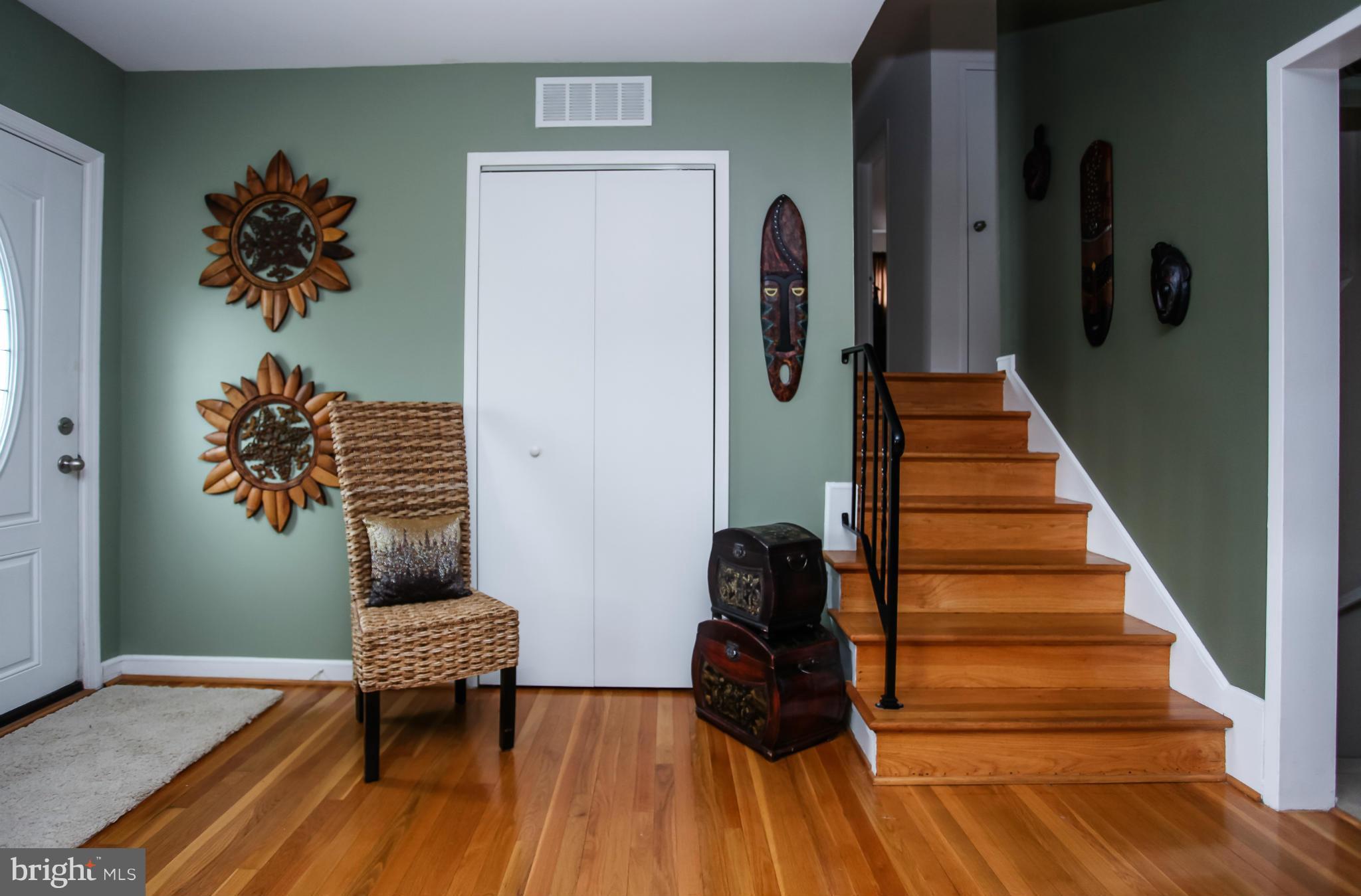938 Vanderwood Road Baltimore, MD 21228 - Photo 3 of 26 a view of entryway and hall with wooden floor