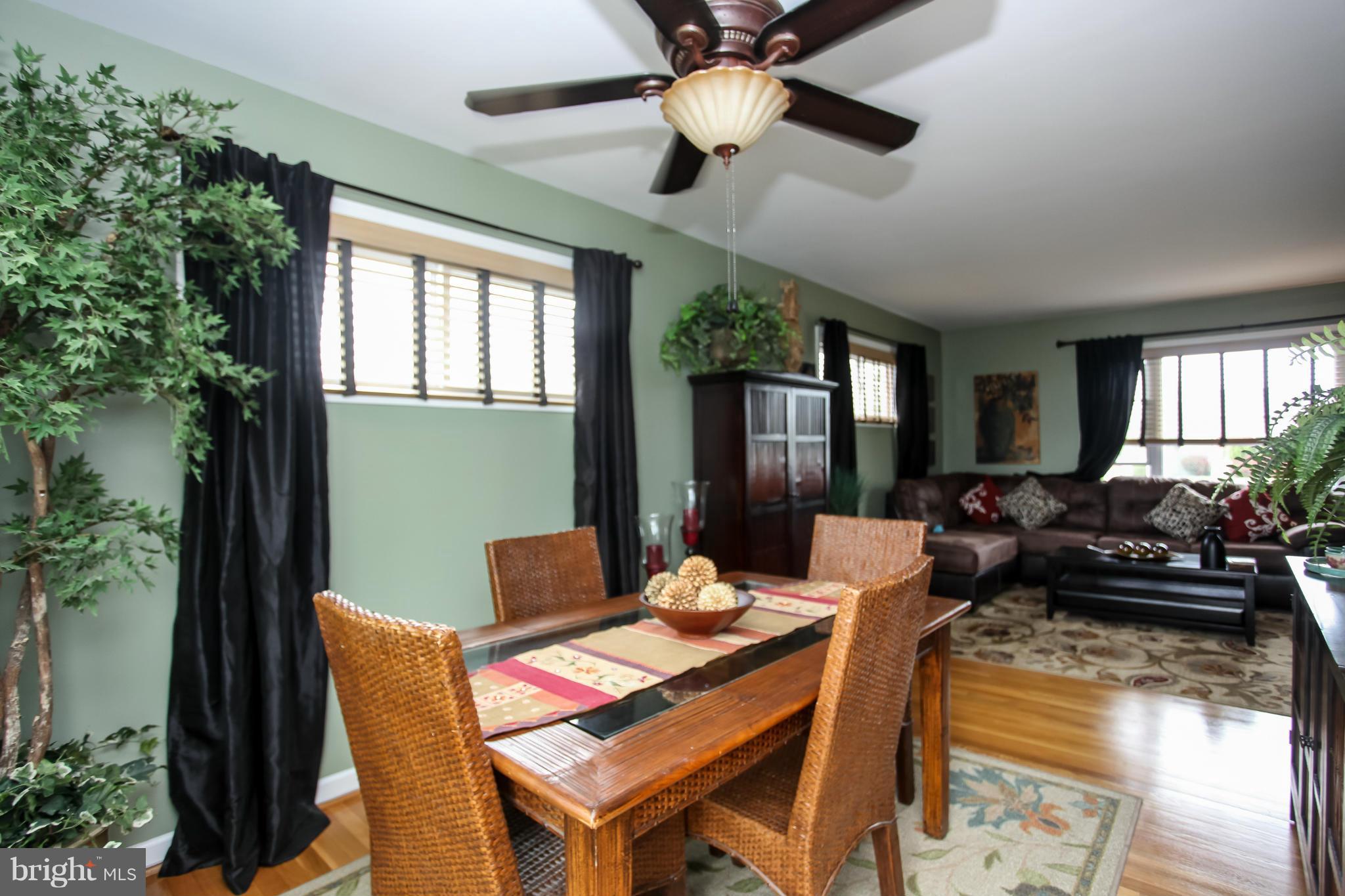 938 Vanderwood Road Baltimore, MD 21228 - Photo 8 of 26 a outdoor space with furniture