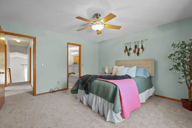 $499,000 | 819 Moonlight Place, Woodbury, MN 55125