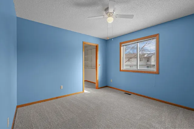 $499,000 | 819 Moonlight Place, Woodbury, MN 55125