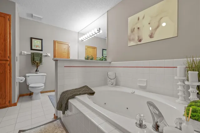 $499,000 | 819 Moonlight Place, Woodbury, MN 55125