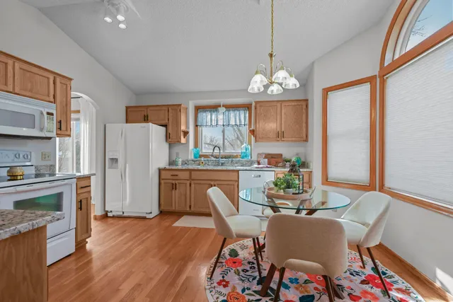 $499,000 | 819 Moonlight Place, Woodbury, MN 55125