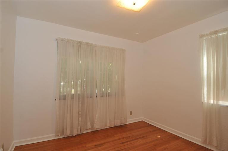 119 Lyndale Road Fort Mitchell, KY 41017 - Photo 10 of 17 Gallery Image 10