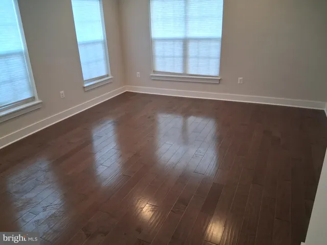 $3,800 | 5158 Ridgeview Retreat Drive, Chantilly, VA 20151