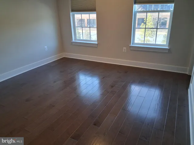 $3,800 | 5158 Ridgeview Retreat Drive, Chantilly, VA 20151