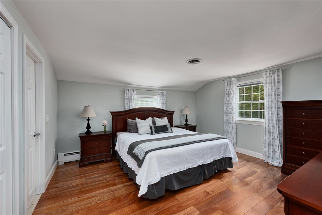 7 Perkins Row Topsfield, MA 01983 - Photo 16 of 39 Gallery Image 16