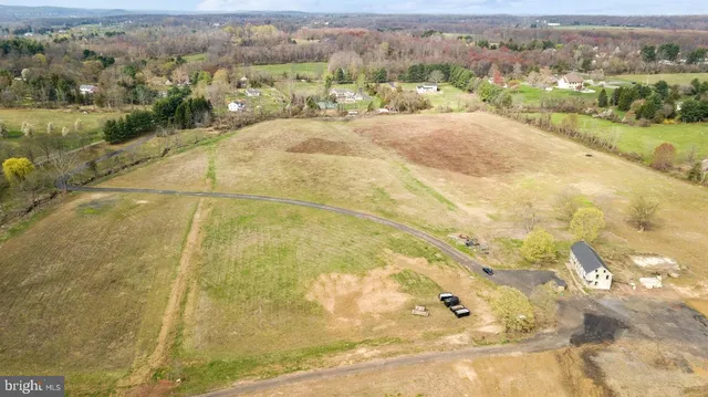 $1,650,000 | 12 Lynnbrook Drive, Lambertville, NJ 08530