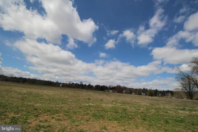 $1,650,000 | 12 Lynnbrook Drive, Lambertville, NJ 08530