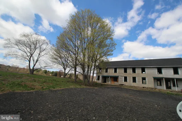 $1,650,000 | 12 Lynnbrook Drive, Lambertville, NJ 08530