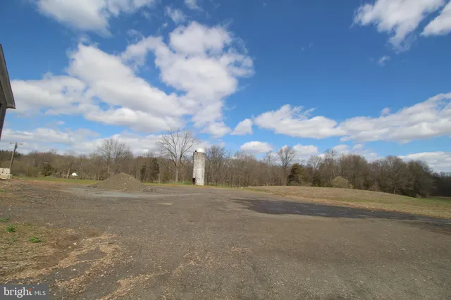 $1,650,000 | 12 Lynnbrook Drive, Lambertville, NJ 08530