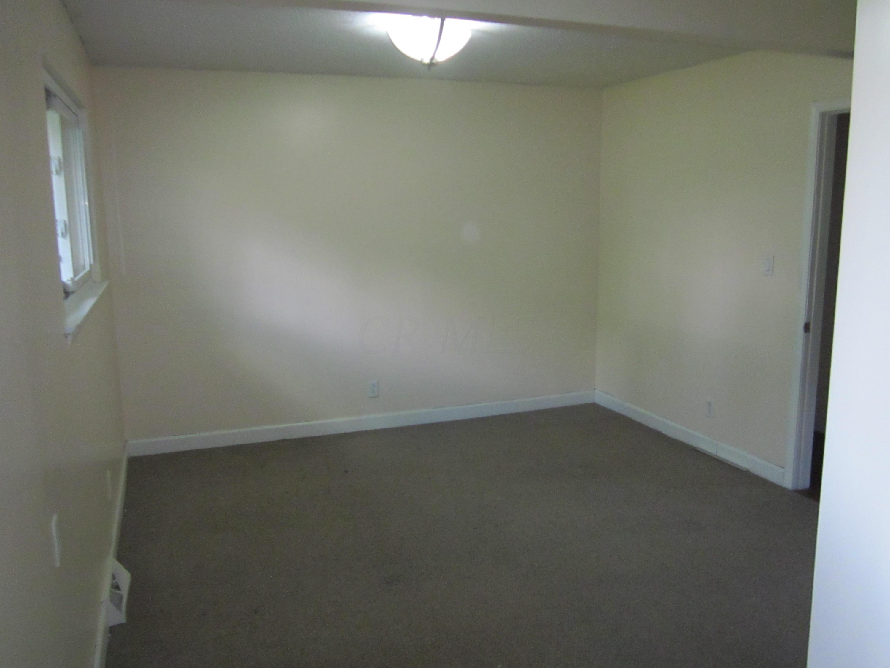 5100 Refugee Road Columbus, OH 43232 - Photo 11 of 32 Gallery Image 11