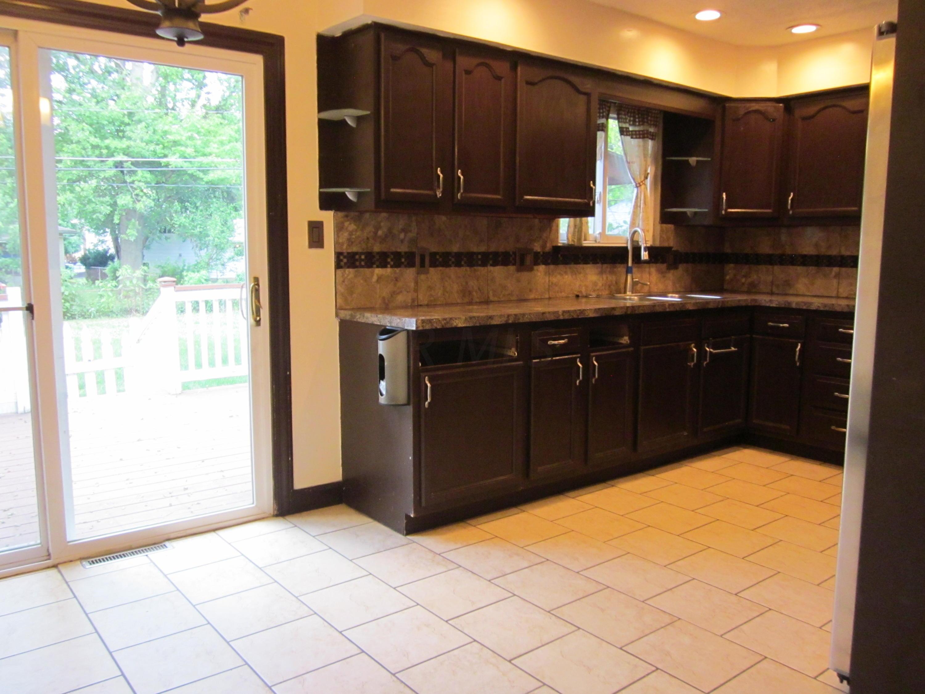 5100 Refugee Road Columbus, OH 43232 - Photo 7 of 32 Gallery Image 7