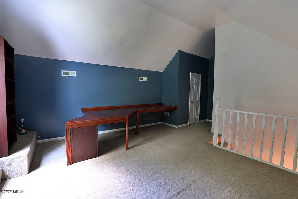 411 Lamar Road Macon, GA 31220 - Photo 14 of 22 a room with furniture