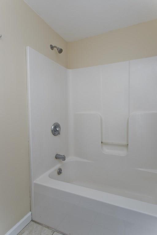 59 Robinson Road West Springfield, MA 01089 - Photo 20 of 40 Gallery Image 20