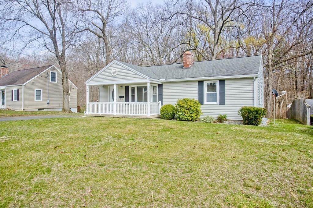 59 Robinson Road West Springfield, MA 01089 - Photo 3 of 40 Gallery Image 3