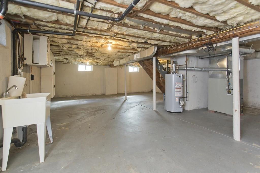 59 Robinson Road West Springfield, MA 01089 - Photo 31 of 40 Gallery Image 31
