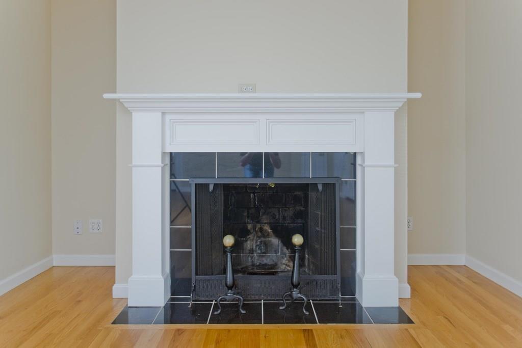 59 Robinson Road West Springfield, MA 01089 - Photo 9 of 40 Gallery Image 9