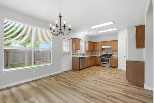 $2,150 | 3901 Whitey Ford Way, Round Rock, TX 78665