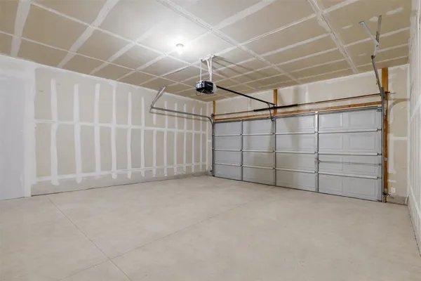 $2,150 | 3901 Whitey Ford Way, Round Rock, TX 78665