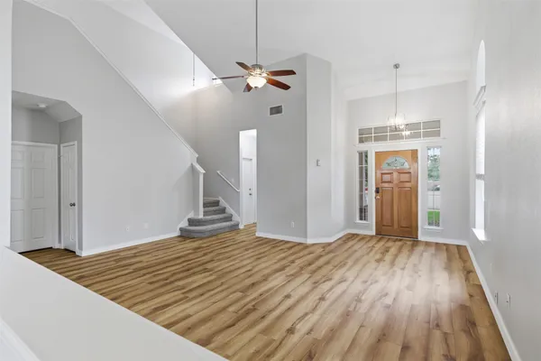 $2,150 | 3901 Whitey Ford Way, Round Rock, TX 78665