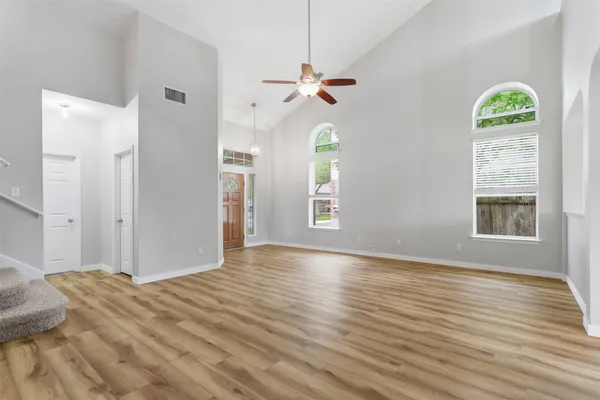 $2,150 | 3901 Whitey Ford Way, Round Rock, TX 78665