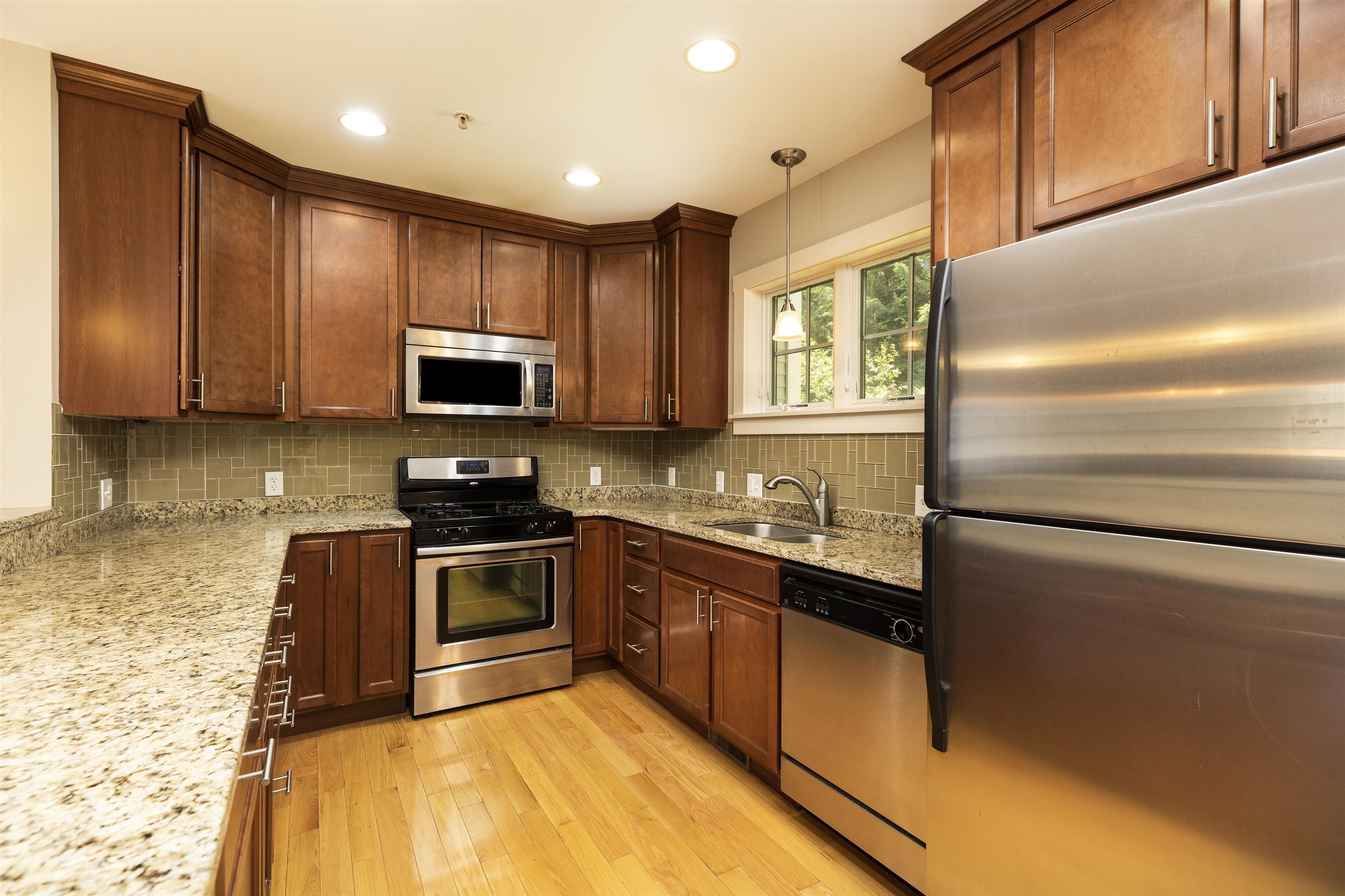 337 Mt Support Road, Unit 604 Lebanon, NH 03766 - Photo 21 of 26